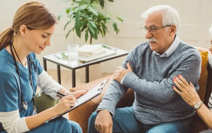 How Assisted Living Communities Can Improve Family Dynamics